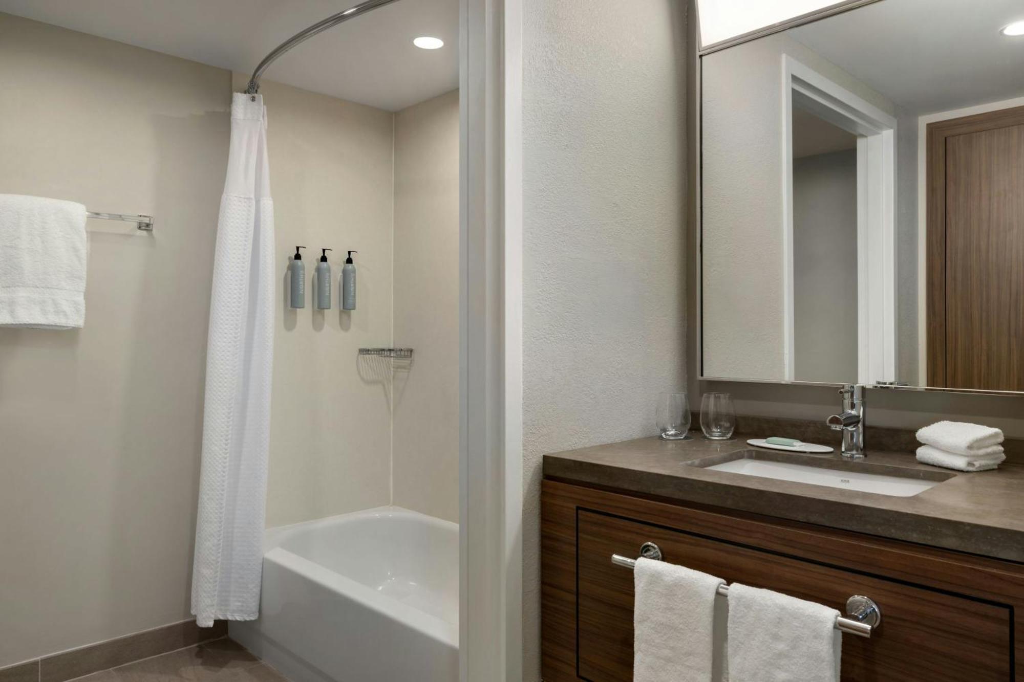 Courtyard Richmond צ'סטר מראה חיצוני תמונה