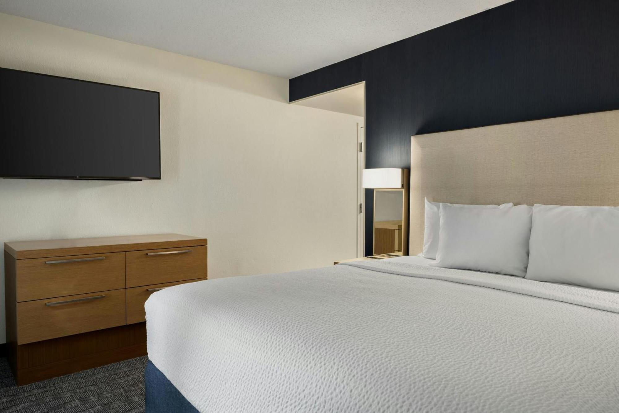 Courtyard Richmond צ'סטר מראה חיצוני תמונה